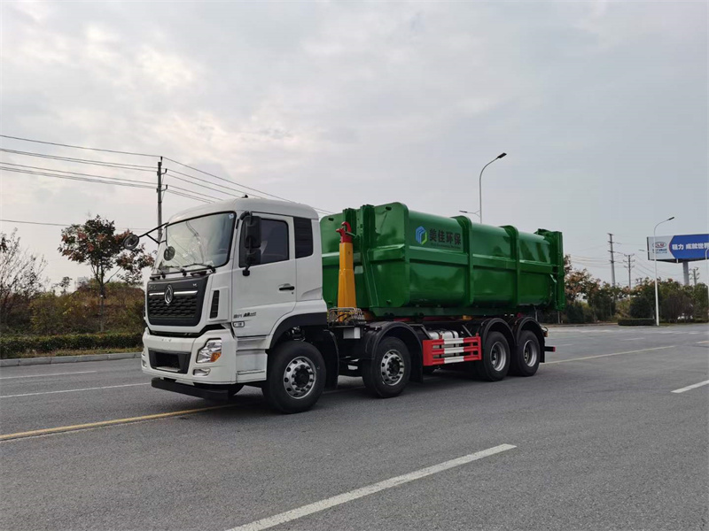 東風(fēng)天龍前四后八勾臂垃圾車